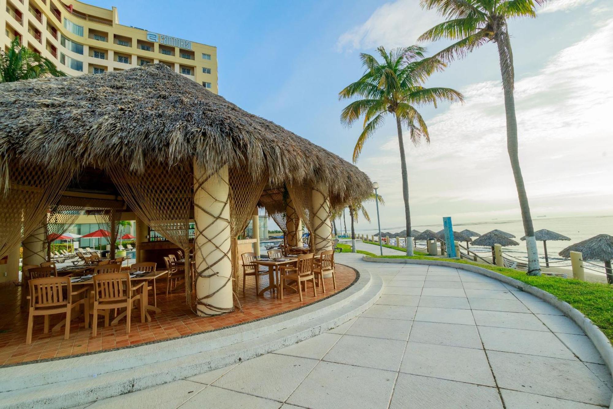 Camino Real Веракруз Екстериор снимка The beach at the Sheraton Nha Trang Hotel & Spa Resort